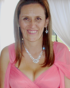 53 Year Old Pereira, Colombia Woman